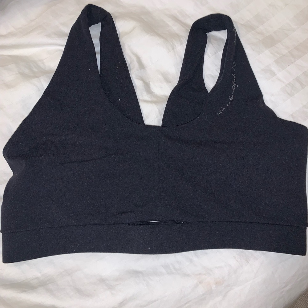 Whitney Simmons Gymshark V2 black sports bra size large